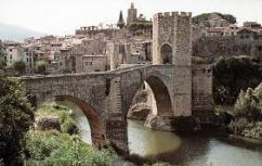 Besalú 1
