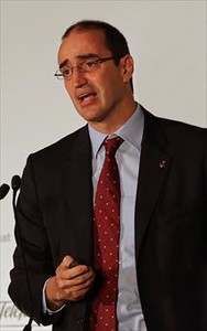 antoni-vives-1445974812029