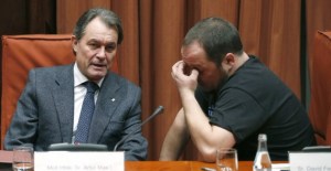 Caza-de-brujas-dentro-del-bloque-soberanista-para-descubrir-a-los-espias-del-CNI