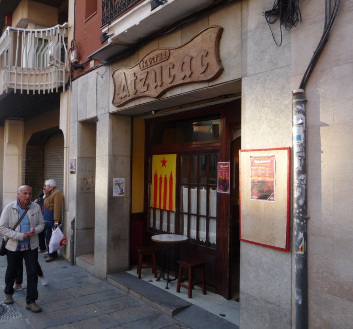 Mataró. Taverna Atzucac. Tanca les portes després de 18 anys. Bar independentista