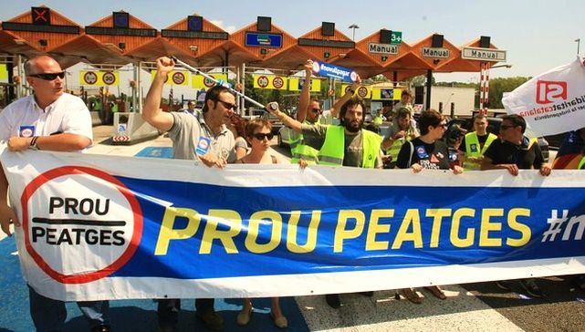 protesta-autopistas-peaje-cataluna_ecdima20140516_0020_16