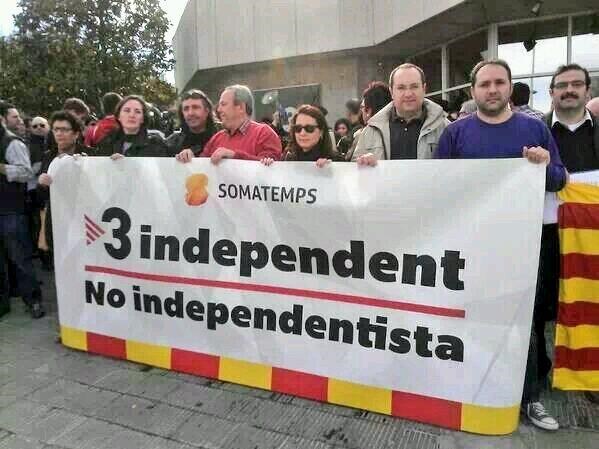 Concentración_contra_la_manipulación_de_TV3