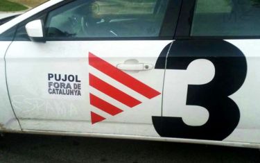 Coche-Societat-Civil-Catalana-Tarragona_ECDIMA20140911_0039_16