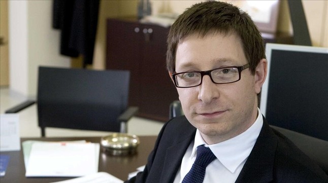 TELEVISION CARLES MUNDO  Carles Mundo