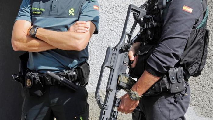 guardia-civil-mosso_1055304855_9008504_1020x574