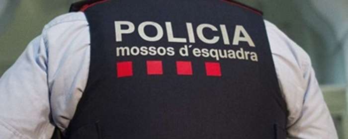espalda_mossos_d_esquadra