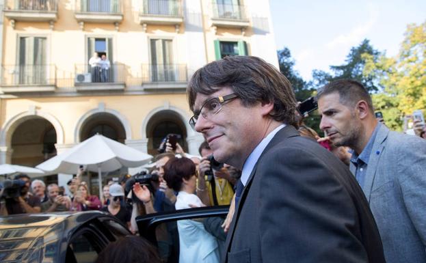 puigdemont-viaja-k0tD-U4011557962665IC-624x385@RC (1).jpg