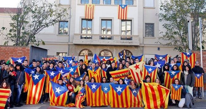 escuela-vic-estelada_10_670x355.jpg