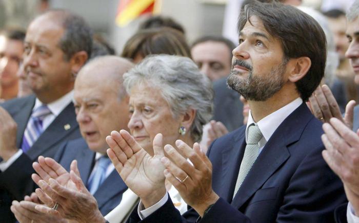 oriol-pujol-en-2011-junto-a-sus-padres-jordi-pujol-y-marta-ferrusola-efe