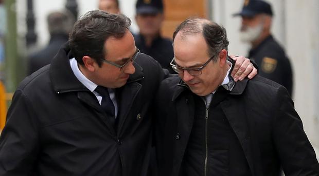 abrazados-kvpC--620x349@abc-Home