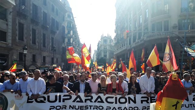 Espinosa-Jusapol-manifiestan-Barcelona-provocar_EDIIMA20180929_0192_4