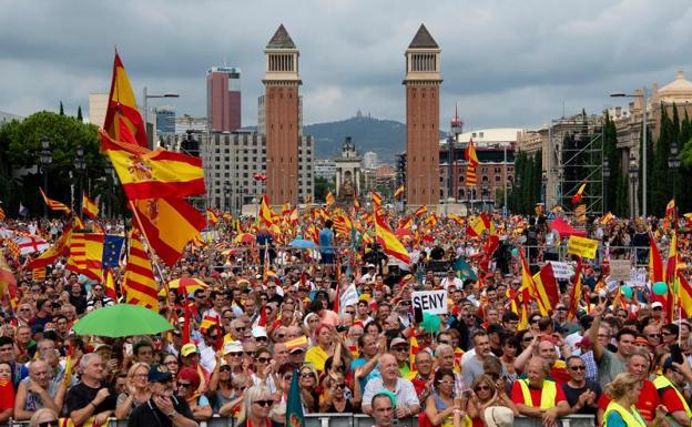 manifestacion-bcn-khZH-U60869372536JsG-624x385@RC