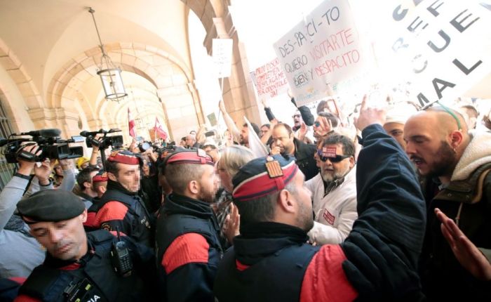 636790059815290274_15_970x597