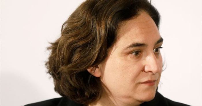 ada-colau-funeraria-municipal-barcelona