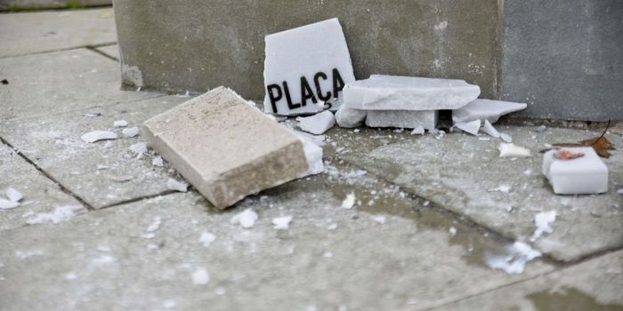 placa-1-octubre-trancada-7_37_1600x800