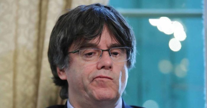 el-fiscal-del-tribunal-de-cuentas-acusa-a-puigdemont-de-desviar-ocho-millones-el-1-o-1200x630.jpg