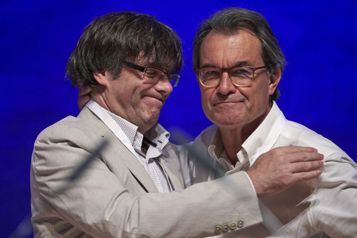 puigdemont artur mas.jpg
