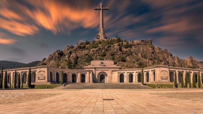 3dcbd8056f504532259e733a4b9e2ae3_XL