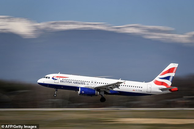 11699192-0-image-a-26_1554072896021