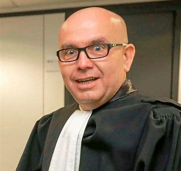 OIP.pL8Pj0uCvofyA8ha36-FxQHaHM