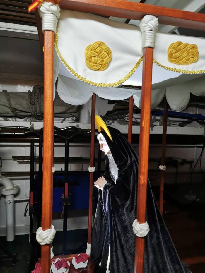 procesion-juan-sebastian-elcano-armada-110420-01