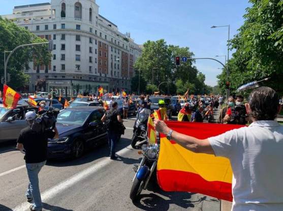 la-marcha-en-el-paseo-de-recoletos-p-g