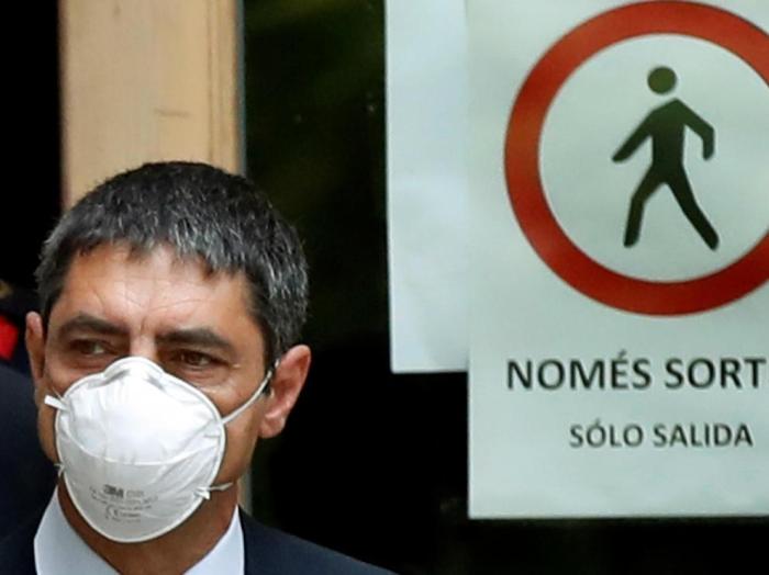 trapero-con-mascarilla-a-su-llegada-al-juzgado