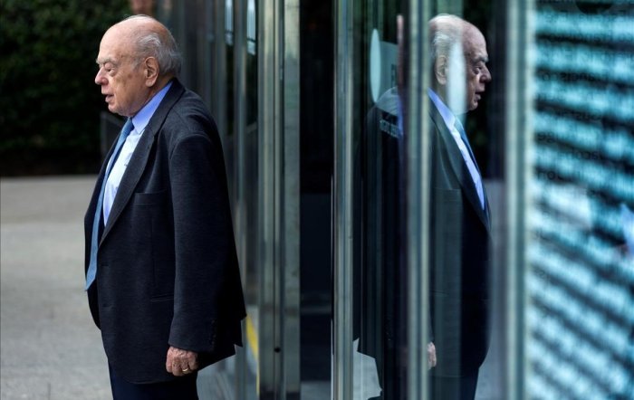 zentauroepp45378945-pujol200609184123-1591721083209